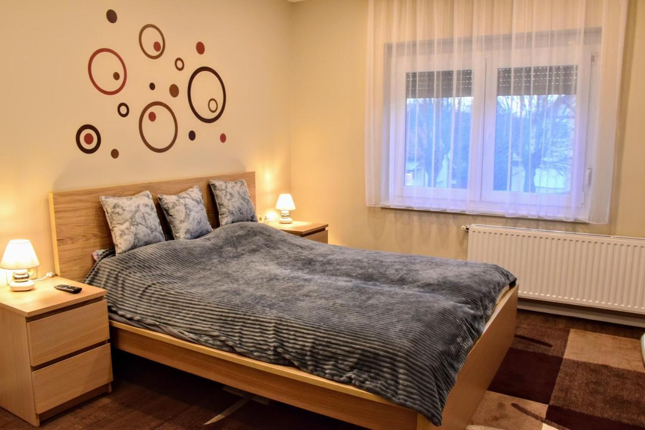 Keknefelejcs Vendeghaz Villa Zalakaros Exterior foto