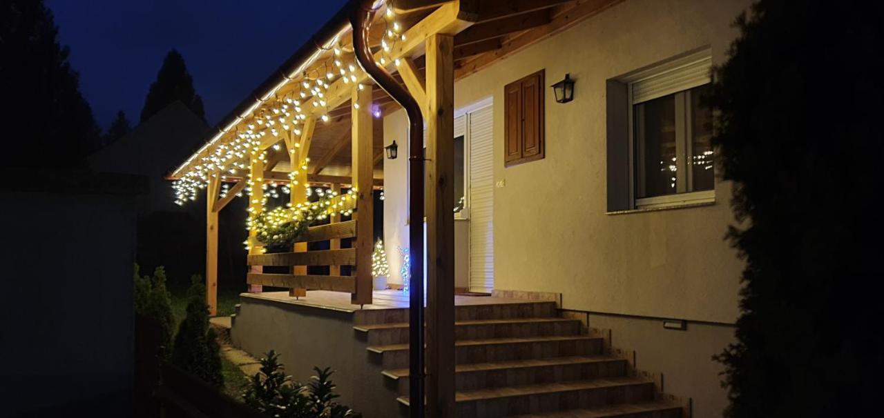 Keknefelejcs Vendeghaz Villa Zalakaros Exterior foto